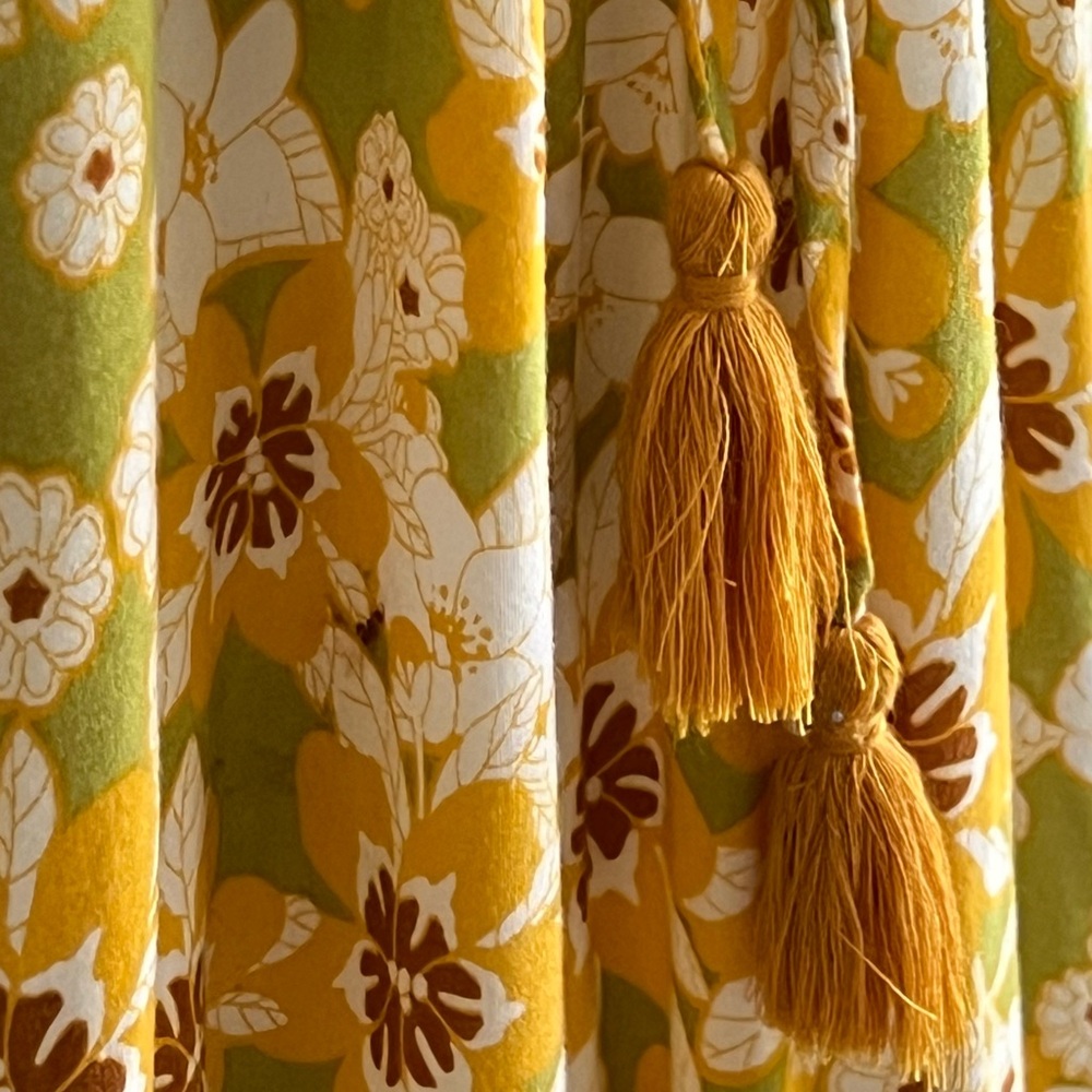 Aakaa Bohemian Floral Yellow Mixed Print Long Flowy Maxi Dress Size Small - Picture 15 of 15
